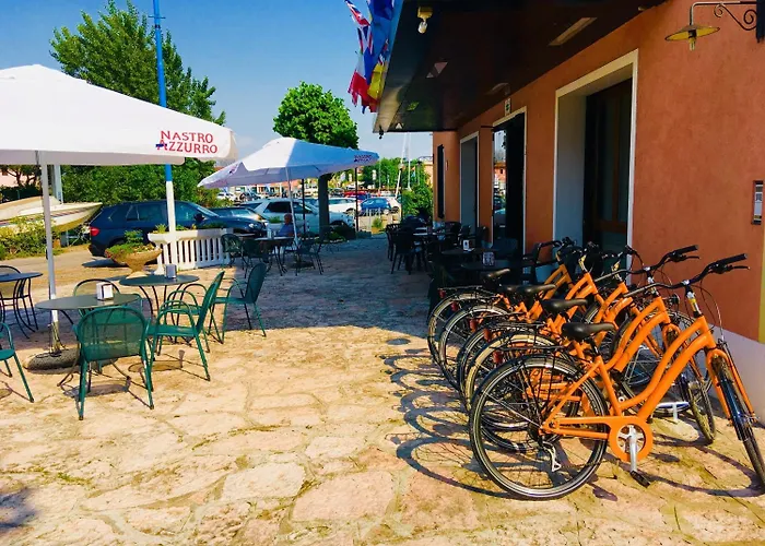 Johnson Отель 2*