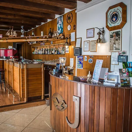 Hotel Johnson Peschiera del Garda