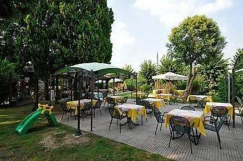 Otel Johnson 2*
